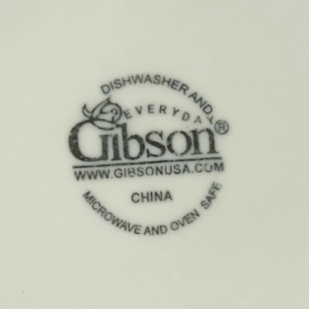 2 Vtg 2000-09 Everyday Gibson Housewares Windham Salad Dessert Plate Cobalt Blue